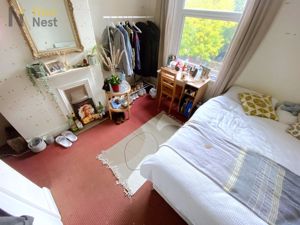 Photo 8- click for photo gallery